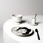 Assiette La mère fait à la main par un designer - Serax