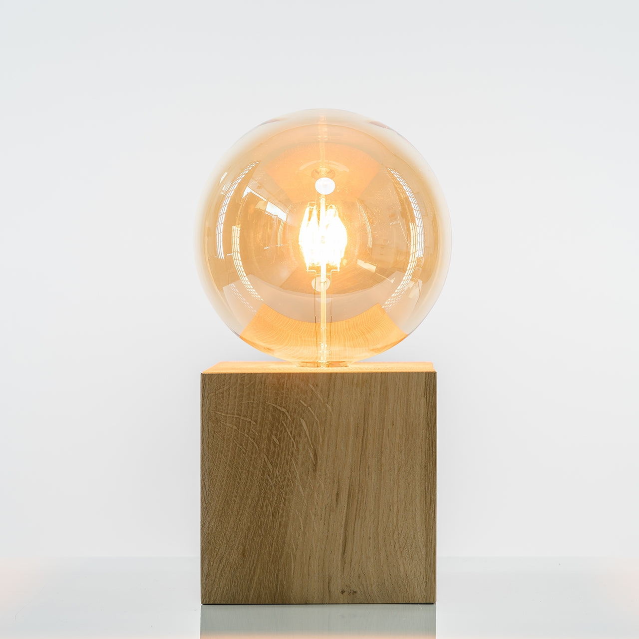 Luminaire - Ampoule incandescente + base bois en chêne