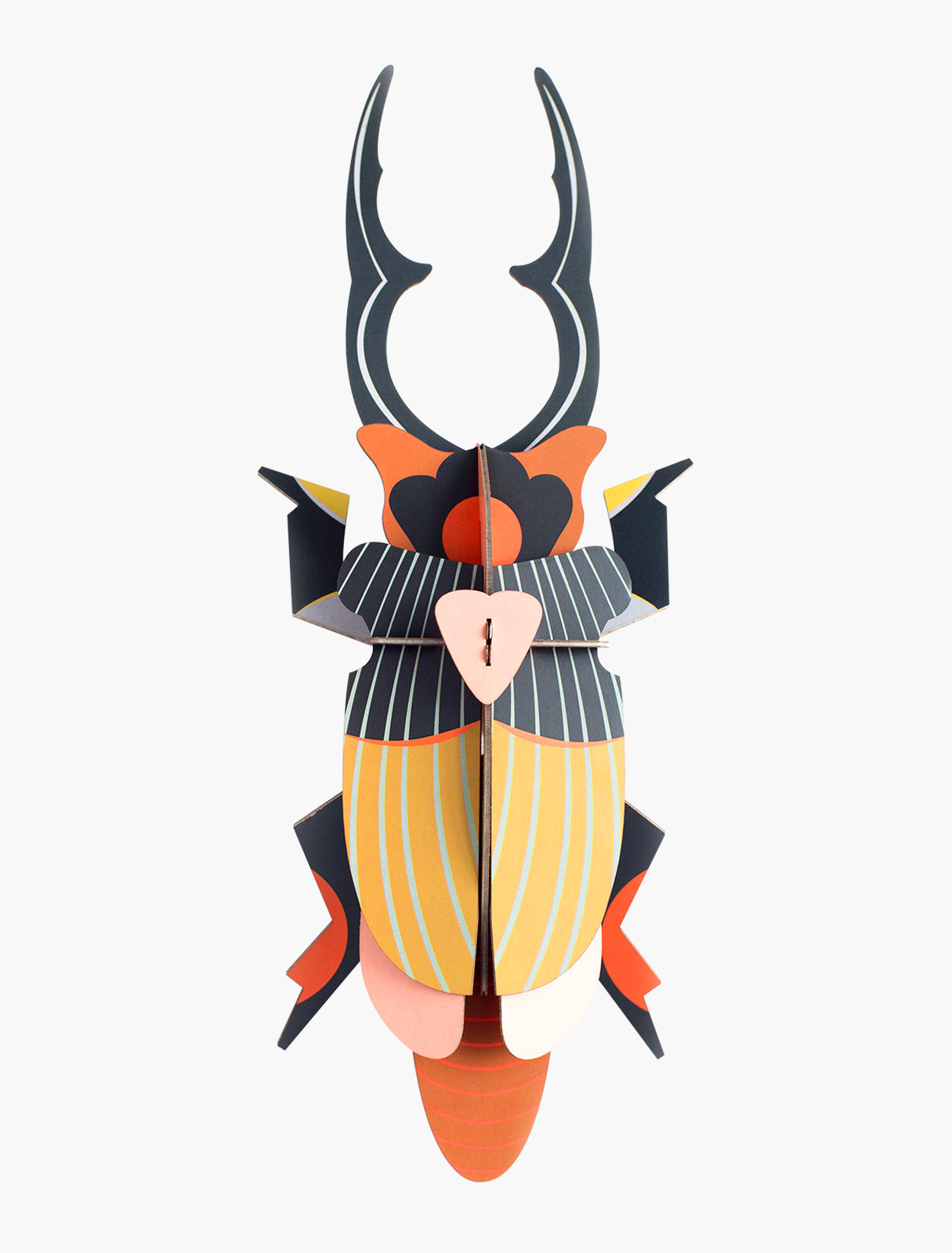 Giant stag beetle - décoration en carton recyclé - studio roof