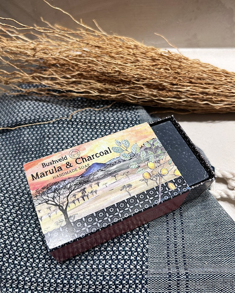 Mahatsara - soin du corps - savon solide africain Marula & Charcoal