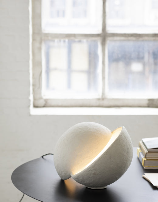 décoration, luminaire, lampe de table earth serax