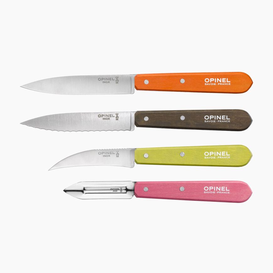 opinel, coffret les essentiels du cuisinier, couteau d'office, couteau cranté, coutau à légume et éplucheur en bois