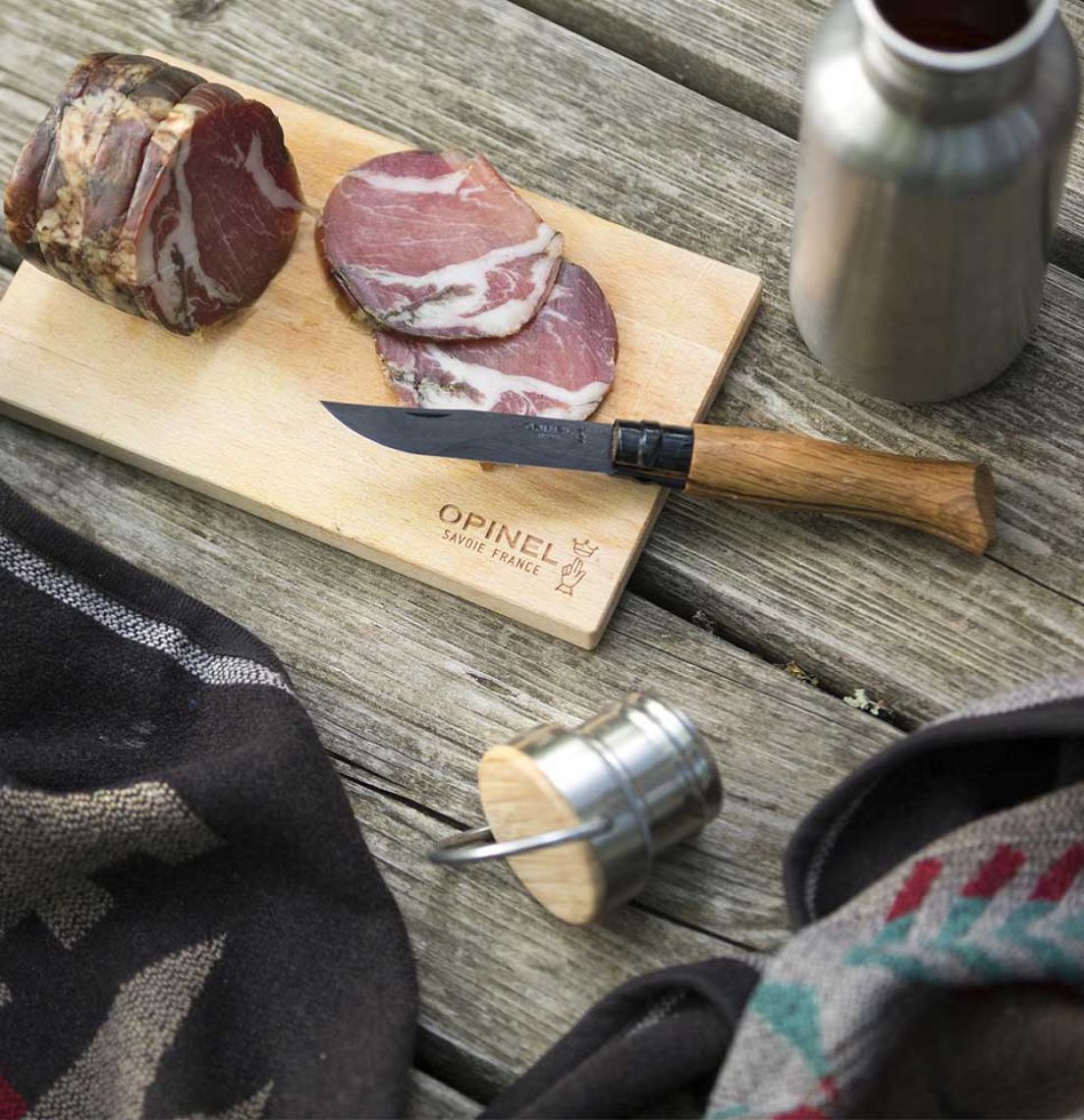Opinel - Couteau n°8 chêne black