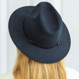 Chapeau feutre - lien cuir