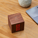 Cube plus clock