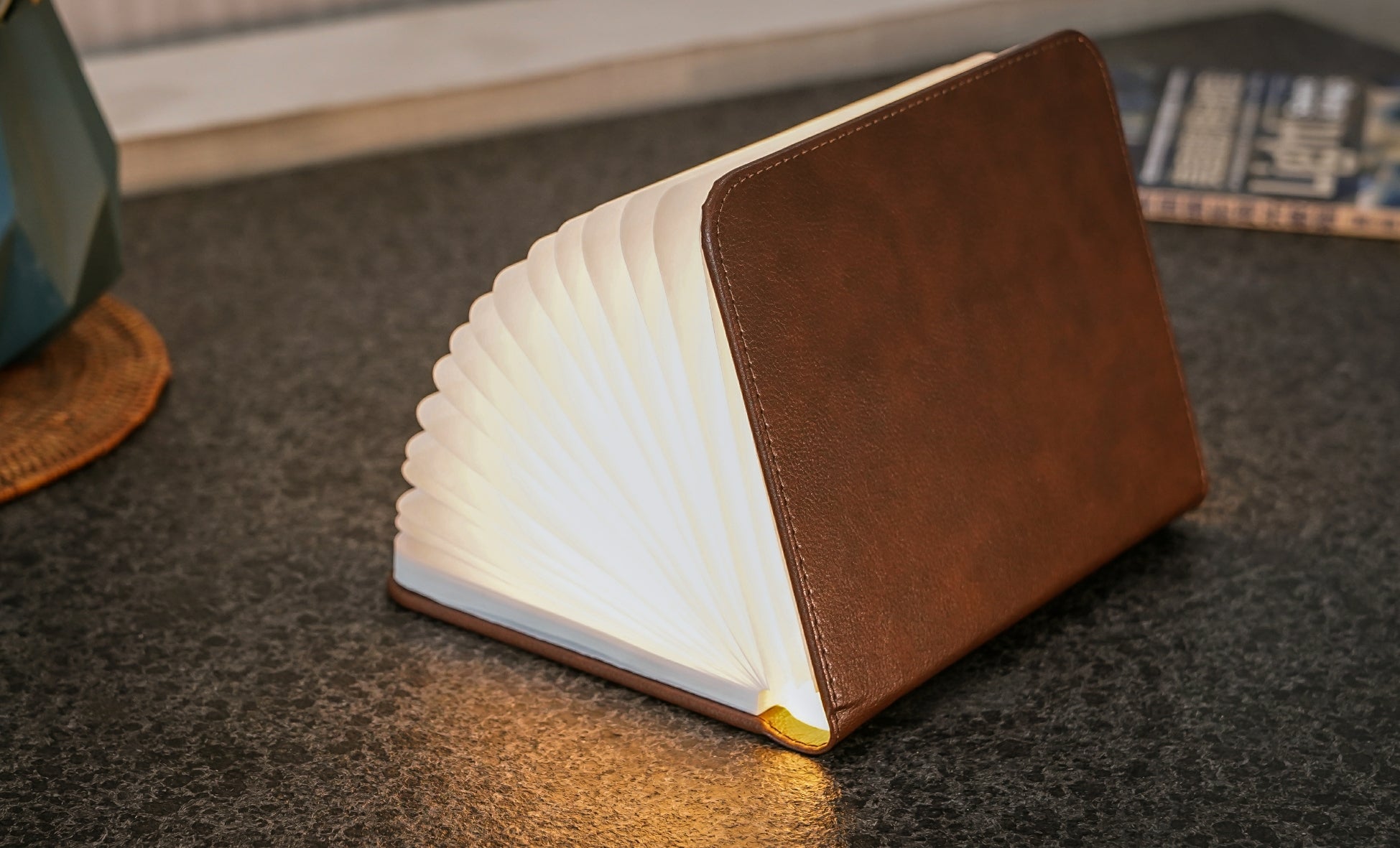 Lampe Smart Book