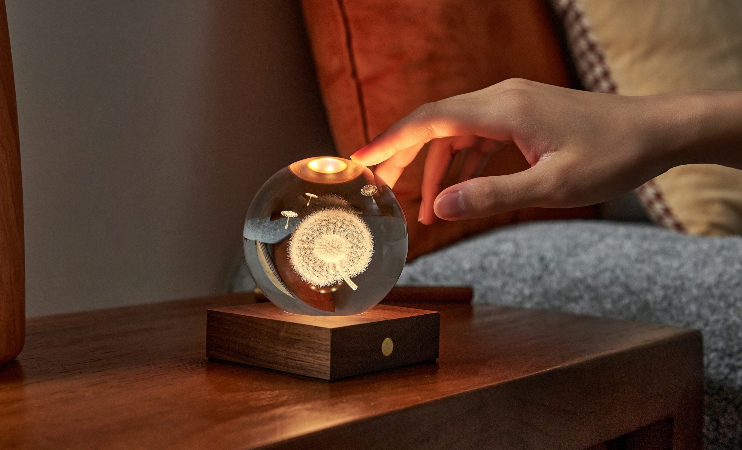 Amber Crystal Lamp