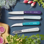 opinel, coffret les essentiels du cuisinier, couteau d'office, couteau cranté, coutau à légume et éplucheur en bois